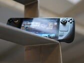 O Valve Steam Deck 2, o sucessor do Steam Deck mostrado aqui, dificilmente será lançado em 2027.
