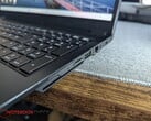 O cartão Micro SD está mal inserido no leitor do Schenker Connect 15