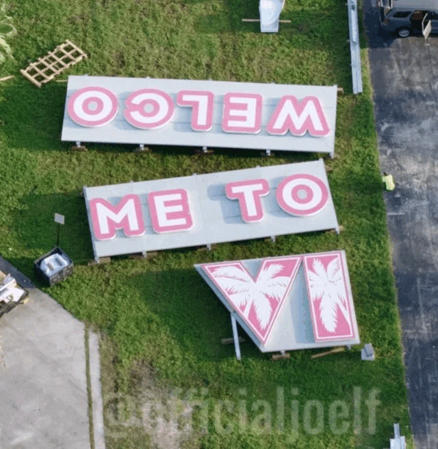 Supostos painéis publicitários do GTA 6 teriam sido fotografados atrás do Kaseya Center, em Miami.