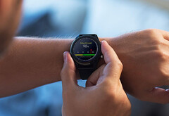 O VivoWatch 5 LTE deve suceder o VivoWatch SP, fotografado. (Fonte da imagem: ASUS)