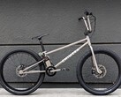 A quimera BMX e-bike pode atingir 30 mph (~48 kph) em 4,5 segundos. (Fonte da imagem: Quimera)