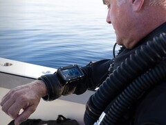O Garmin Descent X50i está sendo atualizado para a versão de software 3.18. (Fonte da imagem: Garmin)