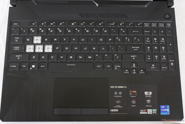 O layout do teclado mudou em relação à antiga série FX505