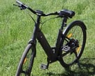 A Urtopia Carbon 1 ST também causa uma forte impressão como uma bicicleta inteligente