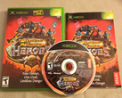 O disco e o estojo Dungeons and Dragons Heroes exclusivos para Xbox