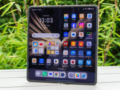 Honor Magic V5 (Fonte da imagem: Daniel Schmidt)