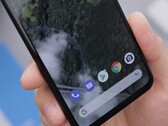 O Pixel 5a e Pixel 6 podem reter backups ilimitados de fotos e vídeos para o Google Photos em alguma capacidade. (Fonte da imagem: Daniel Romero)
