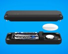 O TimeCapsule alimenta um AirTag Apple com energia de duas pilhas AA. (Fonte da imagem: Elevation Lab)