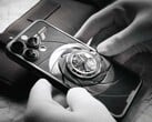 A Caviar combina um iPhone Apple com um Omega Seamaster. (Fonte da imagem: Caviar)