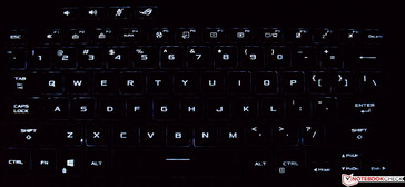 O teclado do Asus ROG Flow X13 (retroiluminado)