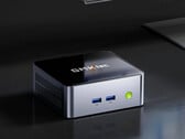 O NucBox M3 Pro custa a partir de US$ 329,99. Na foto: uma imagem promocional mostrando a parte frontal do mini PC.