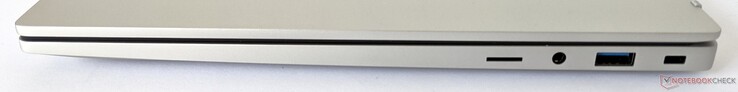 Lado direito: leitor de cartões microSD, conector de áudio combinado, 1x USB-A 3.2 Gen2, Kensington Lock