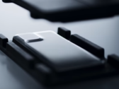 O painel de vidro traseiro moldado e sem costura no Oppo Find X3 Pro é o resultado de um processo de forjamento térmico de 40 horas. (Imagem: Oppo)