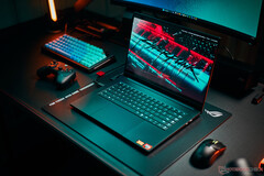 O Razer Blade 16 2025 estará disponível no final deste ano em uma configuração com tecnologia RTX 5060.