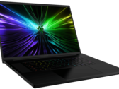 O Razer Blade 18 (2024) possui uma porta Thunderbolt 5 (Fonte da imagem: Razer)