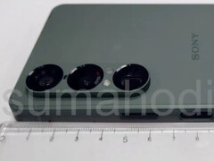 O Xperia 1 VII parece estar pronto para ser lançado em pelo menos três opções de cores. (Fonte da imagem: via Sumaho Digest)