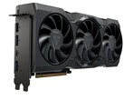 Placa de vídeo AMD Radeon com resfriamento por ventilador triplo e várias saídas de tela, incluindo HDMI, DisplayPort e USB-C (Fonte da imagem: Notebookcheck)