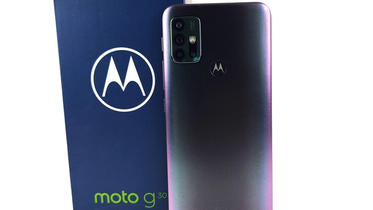 Revisão do Motorola Moto G30