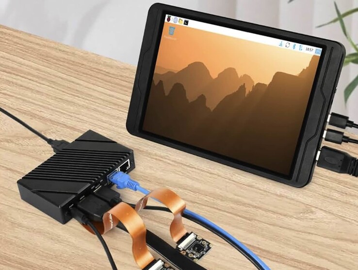 O minicomputador baseado no CM5 pode funcionar como um sistema de hobby decentemente potente.