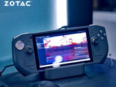 O ZOTAC ZONE não conta com resfriamento AirJet. (Fonte da imagem: ZOTAC)