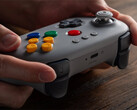 A 8BitDo foi fundo na nostalgia com seu controle 64 Classic Grey. (Fonte da imagem: 8BitDo) 
