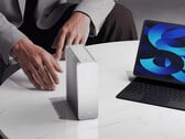 O S5 NAS tem um formato fino e compacto. Na imagem: uma foto promocional do sistema.