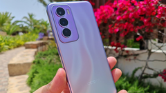 O Reno12 Pro. (Fonte da imagem: Notebookcheck)