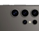 De acordo com o vazador Ice Universe, a câmera do Samsung Galaxy S24 Ultra finalmente oferecerá a opção de vídeo 4K120 conhecida dos carros-chefe da Sony Xperia. (Imagem via Walmart, editada)