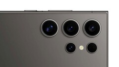De acordo com o vazador Ice Universe, a câmera do Samsung Galaxy S24 Ultra finalmente oferecerá a opção de vídeo 4K120 conhecida dos carros-chefe da Sony Xperia. (Imagem via Walmart, editada)