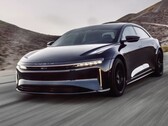 Elon Musk prevê que o fabricante do elegante Lucid Air não vai competir contra Tesla por muito mais tempo (Imagem: Lucid)