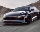 Elon Musk prevê que o fabricante do elegante Lucid Air não vai competir contra Tesla por muito mais tempo (Imagem: Lucid)