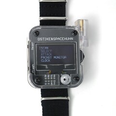 O Deauther Watch V3 pode confundir os rastreadores Wi-Fi e tem um poderoso laser. (Fonte de imagem: Travis Lin)