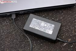 carregador USB-C de 65 watts