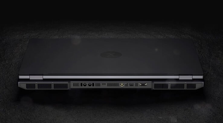 O portátil gaming Tuxedo Stellaris 16 Gen 8 é uma máquina bastante volumosa.