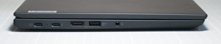 Lado esquerdo: 2 x USB-C (Tunderbolt 4 + PowerDelivery); HDMI, USB Tipo A 3.2 Gen 1; conector de fone de ouvido 3.5 mm