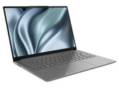 Revisão do laptop Lenovo Yoga Slim 7i Pro 14IAP: Sub-portátil acessível com 12 núcleos e display de 2,8K