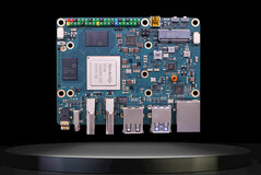 O ROCK 5B Blue Edition é significativamente mais barato do que seu irmão padrão. (Fonte da imagem: Radxa)