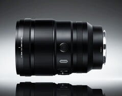 A lente full-frame 7Artisans 135 mm f/1.8 já está disponível também para Leica, Panasonic e Sony.