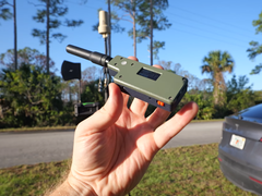 O senhor usou os nós LoRa (foto) para estabelecer conexões entre diferentes cidades.