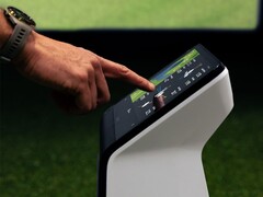 O Approach R50 da Garmin (na foto) está recebendo a versão 4.80 do software. (Fonte da imagem: Garmin)