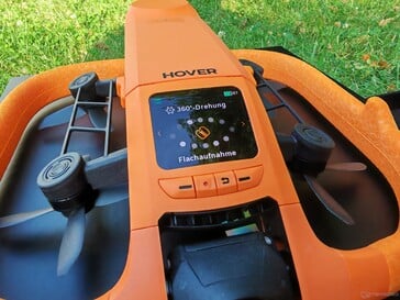 O drone vem com um visor