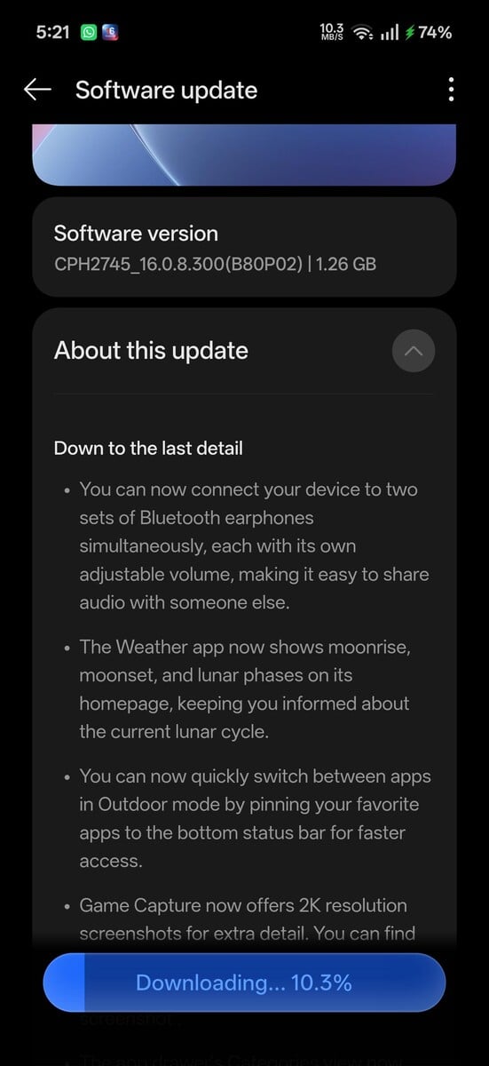 A atualização OTA do OxygenOS 16.0.8.300 está sendo baixada em um OnePlus 15