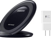O sucessor dos carregadores sem fio da atual geração da Samsung pode recarregar seu telefone dentro de 1 hora. (Fonte de imagem: Samsung)