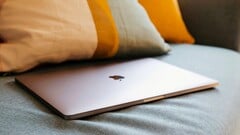 Após o lançamento do iPhone 17, o analista da Bloomberg Apple, Mark Gurman, cita 10 novos produtos Apple que podemos esperar ver nos próximos meses. (Fonte da imagem: Elise Bouet)