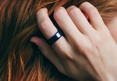O Oura Ring 4 também está disponível em azul
