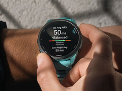 O Forerunner 265 é um dos cinco smartwatches Forerunner elegíveis para baixar a versão 25.06 do software. (Fonte da imagem: Garmin)