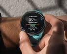 O Forerunner 265 é um dos cinco smartwatches Forerunner elegíveis para baixar a versão 25.06 do software. (Fonte da imagem: Garmin)