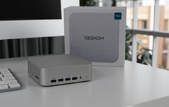 Geekom A9 Max com AMD Ryzen AI 9 HX 370 e 32 GB de RAM DDR5. (Fonte da imagem: Notebookcheck)