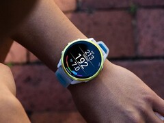 A versão 6.18 do Hotfix já está disponível para os smartwatches Garmin Forerunner 570 (foto) e Forerunner 970. (Fonte da imagem: Garmin)