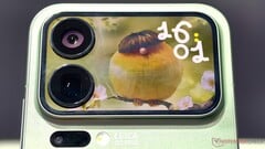 A segunda tela na parte traseira do Xiaomi 17 Pro e Pro Max pode se tornar significativamente maior no Xiaomi 18 Pro